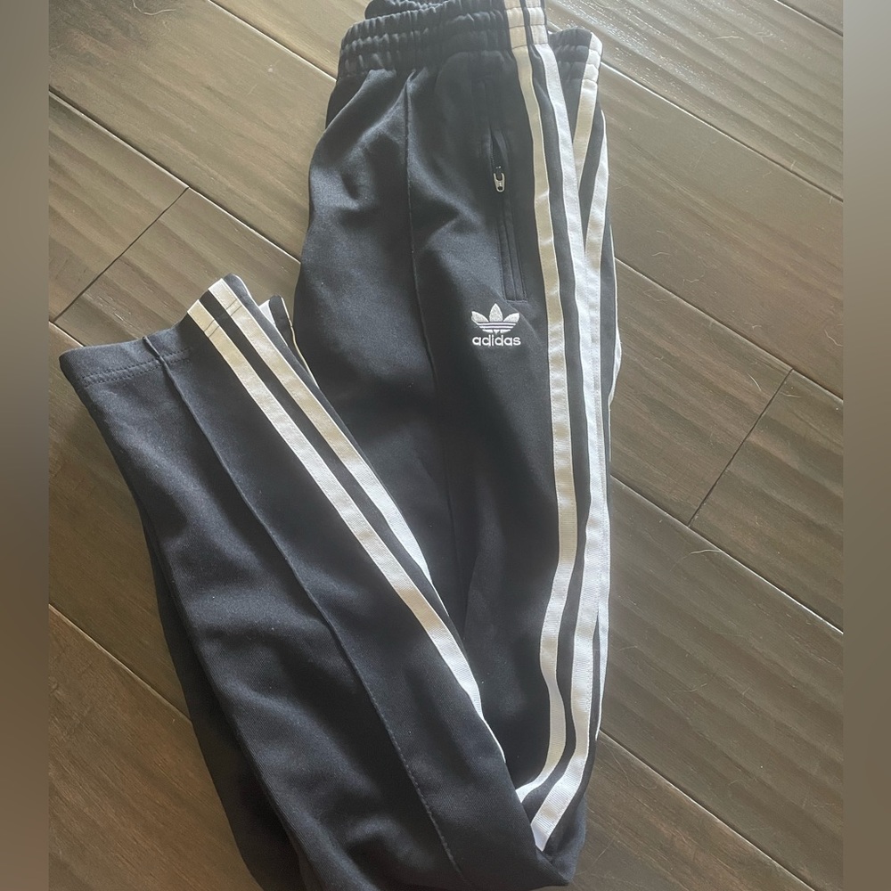 Adidas joggers